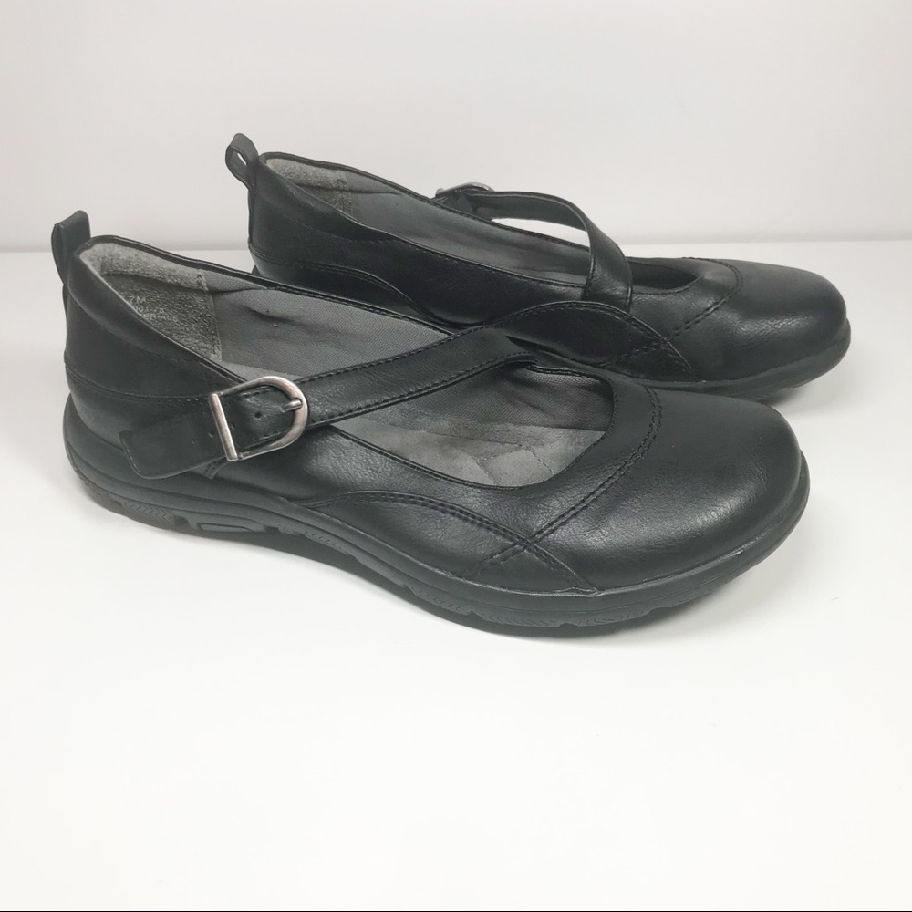 YUU Elloise Womens Black Vegan Mary Jane Loafers